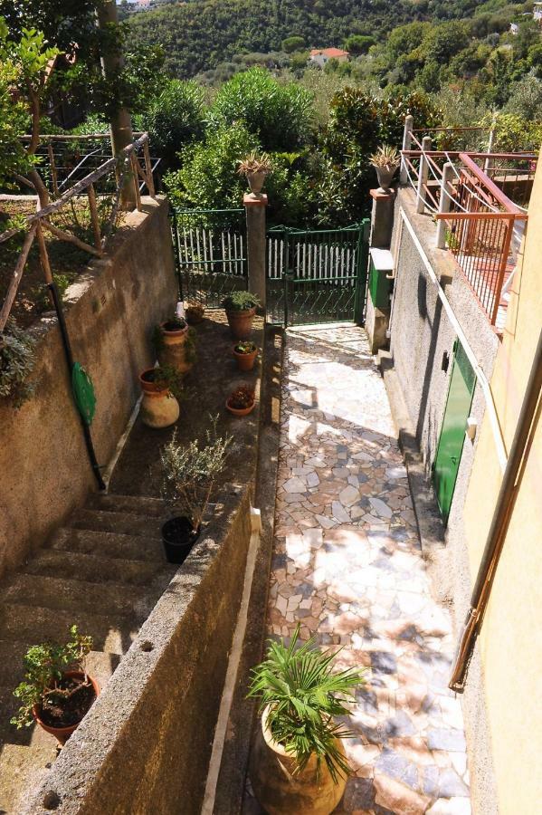 Casa Di Erika Apartment Varazze Exterior photo